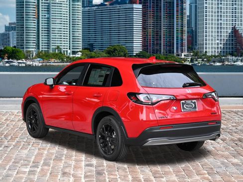 New 2027 Honda HR-V Sport image 7