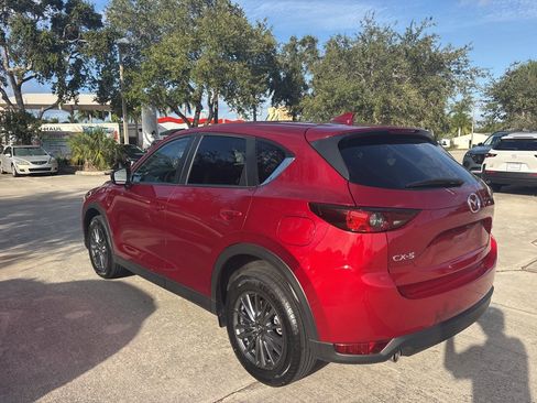 Used 2021 MAZDA CX-5 Touring image 5