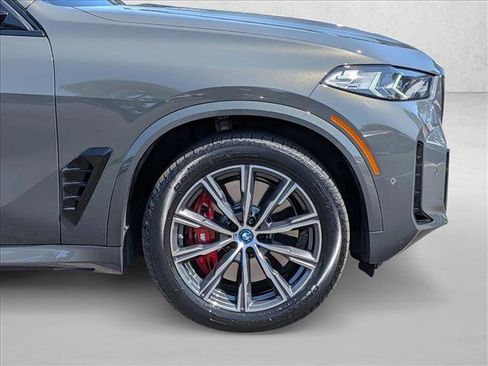 Used 2025 BMW X5 xDrive50e w/ M Sport Package AWD/4WD image 26