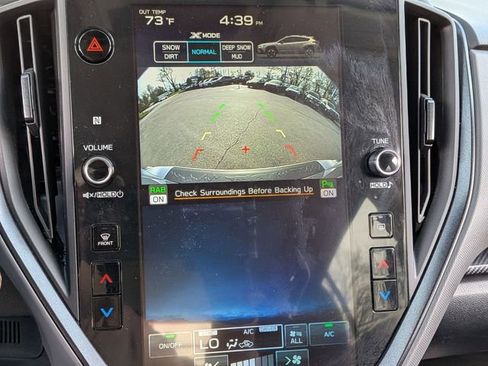 Used 2025 Subaru Crosstrek 2.5i Limited AWD/4WD image 23