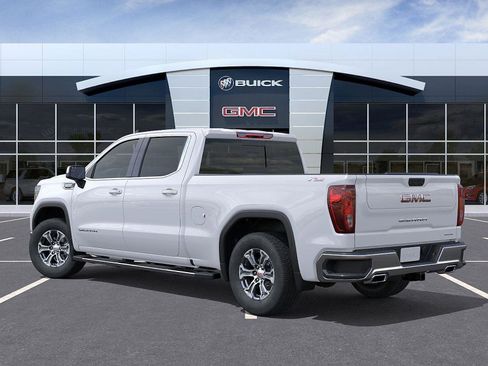 New 2026 GMC Sierra 1500 SLE image 3
