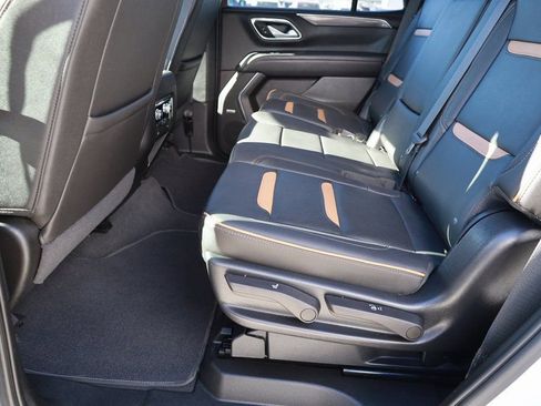 Used 2022 GMC Yukon AT4 w/ Max Trailering Package AWD/4WD image 17