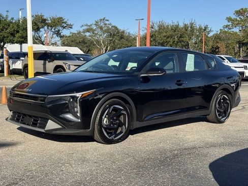 Certified 2025 Kia K4 EX image 2