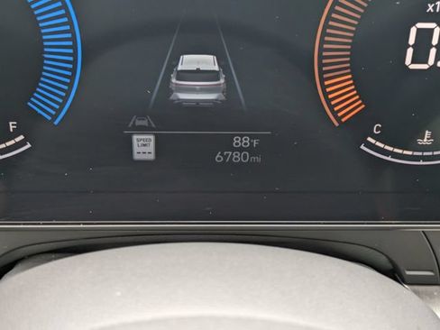 Certified 2024 Hyundai Kona SEL FWD image 26