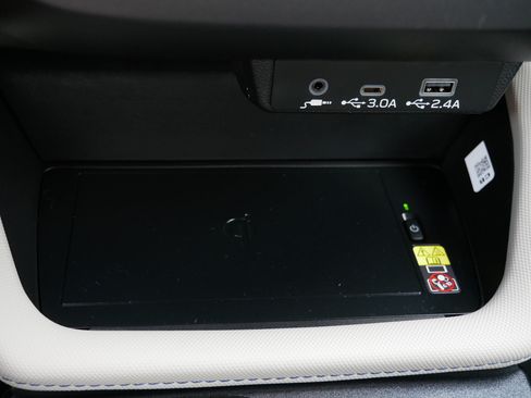 Used 2026 Subaru Forester Premium AWD/4WD image 31