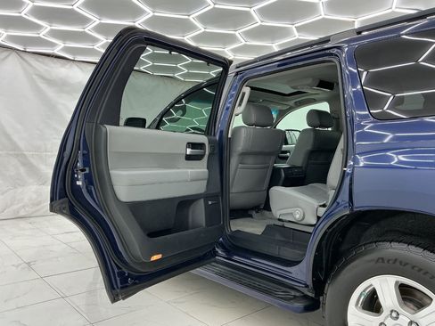 Used 2008 Toyota Sequoia Limited AWD/4WD image 22