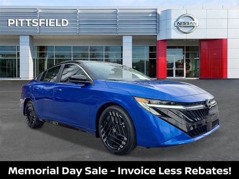 New 2026 Nissan Sentra SR w/ SR Premium Package FWD image 1