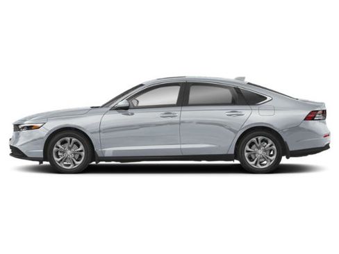 Used 2023 Honda Accord EX image 3
