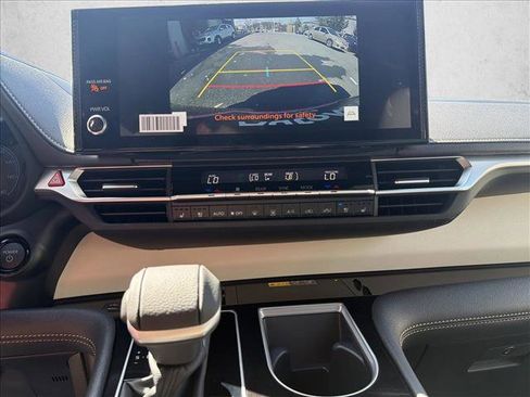 New 2026 Toyota Sienna Limited image 17