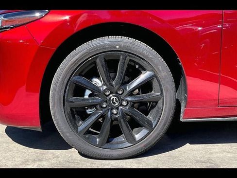 New 2026 MAZDA MAZDA3 2.5 S Hatchback w/ Premium Pkg FWD image 40