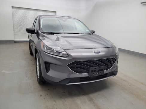 Used 2022 Ford Escape SE image 14