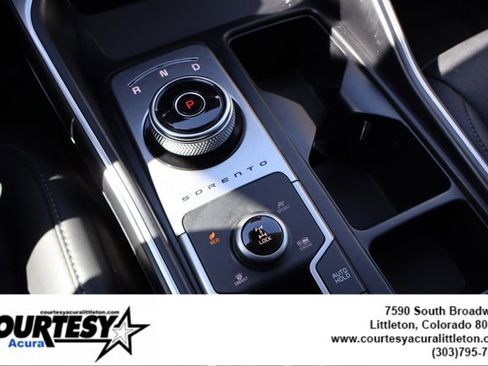 Used 2023 Kia Sorento EX w/ Panoramic Sunroof Package image 19