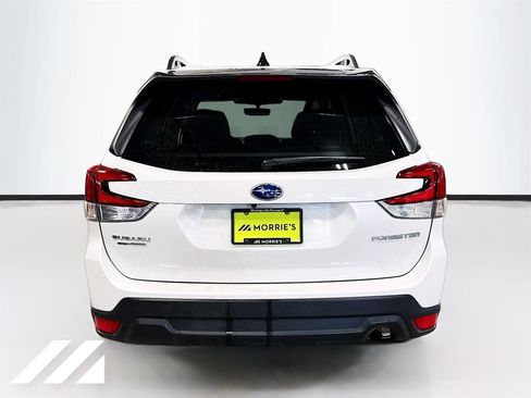 Used 2024 Subaru Forester Premium AWD/4WD image 6