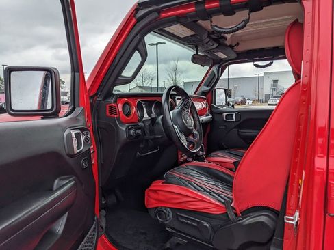 Used 2021 Jeep Gladiator Mojave w/ Trailer Tow Package image 38