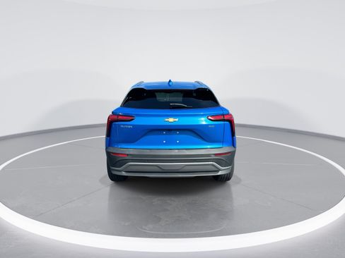 Used 2024 Chevrolet Blazer EV LT AWD/4WD image 8