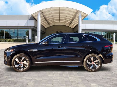 Used 2021 Jaguar F-PACE S image 3
