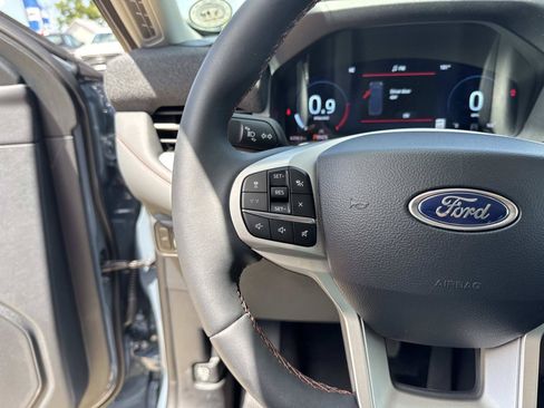 Certified 2026 Ford Explorer Active w/ Active Comfort Package RWD image 22