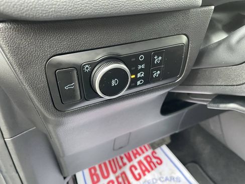 Used 2024 Ford Escape Platinum AWD/4WD image 14