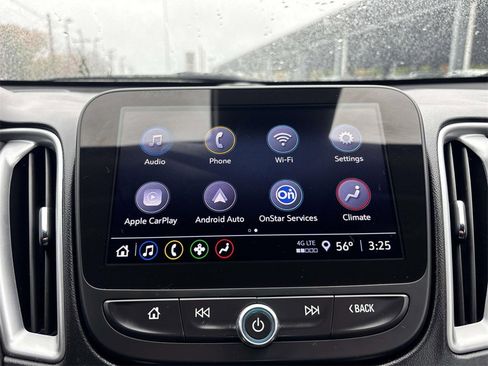 Used 2024 Chevrolet Malibu LT image 23