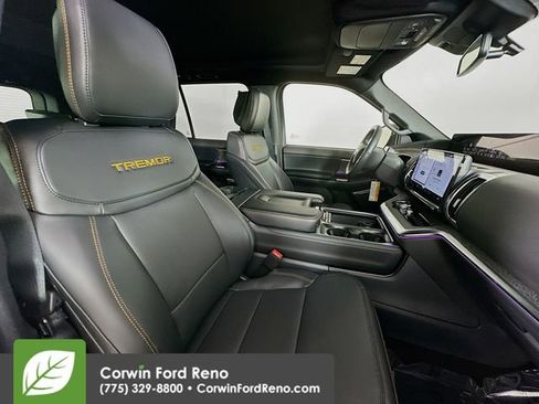 New 2026 Ford Expedition Tremor image 33