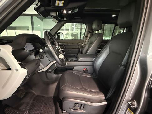 Used 2024 Land Rover Defender 110 S AWD/4WD image 5