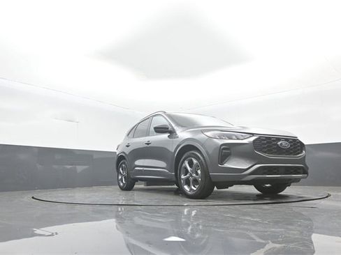 Certified 2023 Ford Escape ST-Line w/ Tech Pack #1 image 30