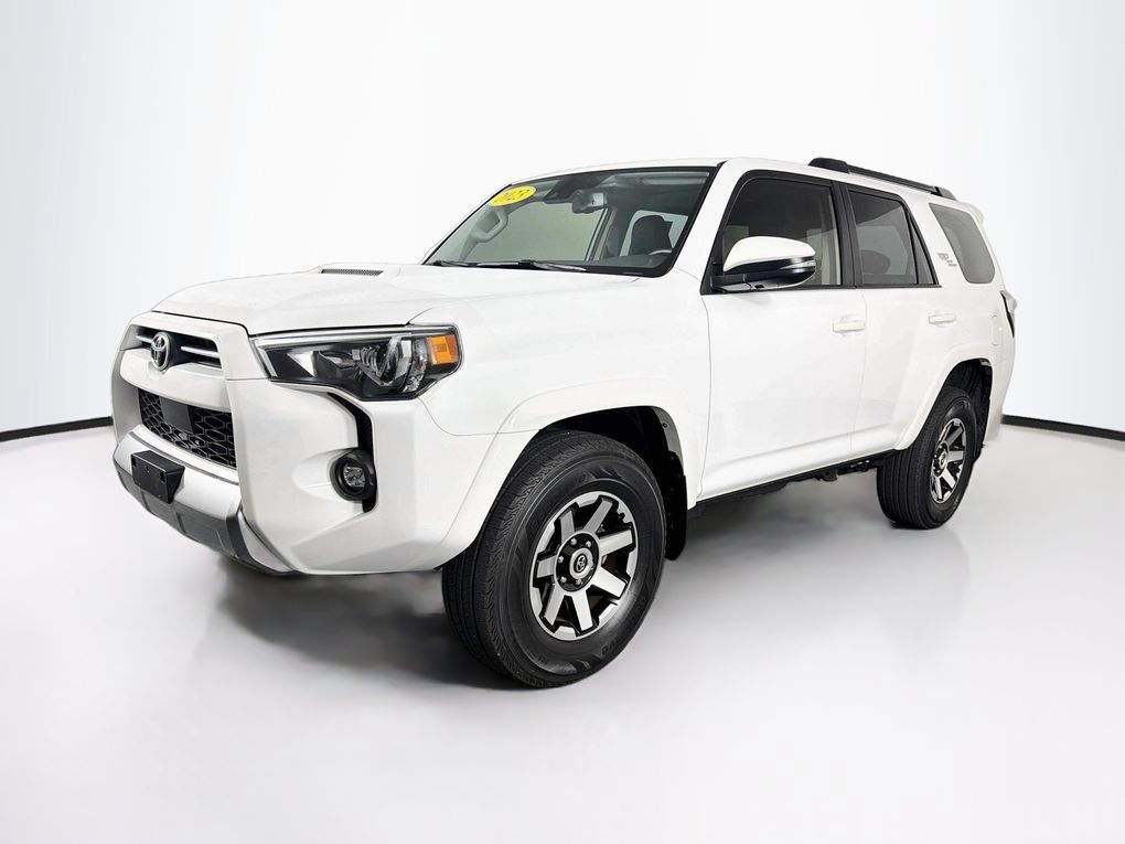 Used 2023 Toyota 4Runner TRD Off-Road Premium w/ Moonroof Package AWD/4WD image 3