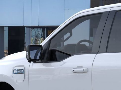 New 2025 Ford F150 Lightning Flash AWD/4WD image 20
