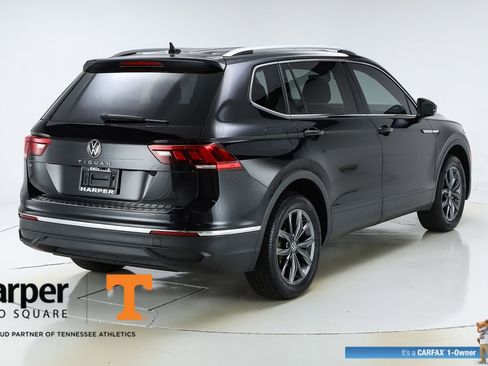 Used 2022 Volkswagen Tiguan SE image 9