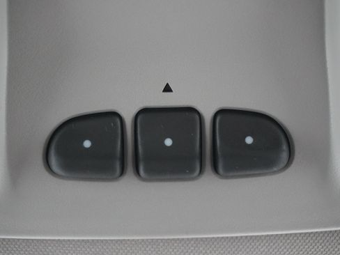 Used 2015 Buick Enclave Leather image 22