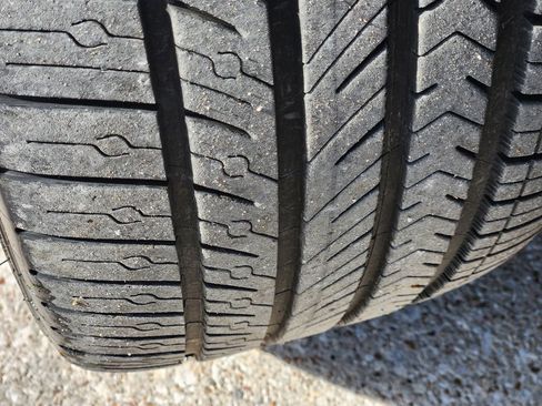 Used 2022 Genesis G70 2.0T w/ Prestige Package image 11