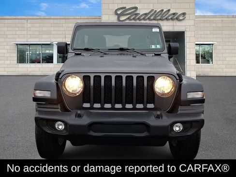 Used 2022 Jeep Wrangler Unlimited Sport image 3