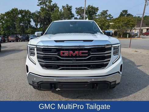 Used 2025 GMC Sierra 1500 SLT w/ SLT Premium Plus Package AWD/4WD image 10
