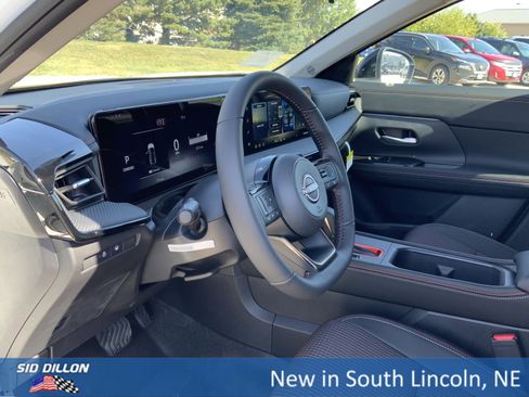 New 2026 Nissan Kicks SR w/ SR Premium Package image 6