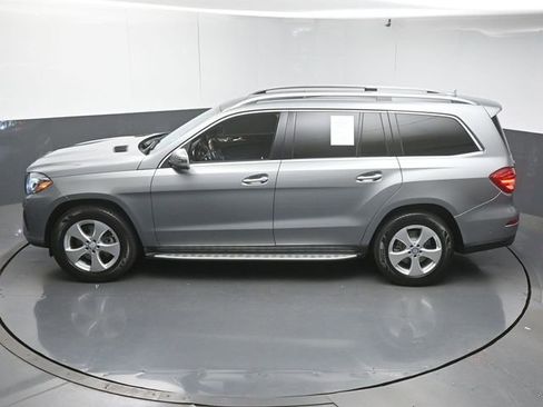 Used 2017 Mercedes-Benz GLS 450 4MATIC image 48
