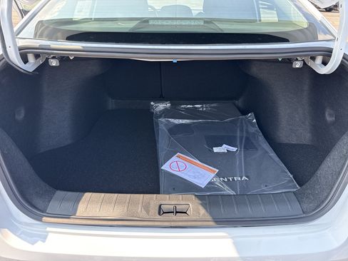 New 2027 Nissan Sentra SV FWD image 33