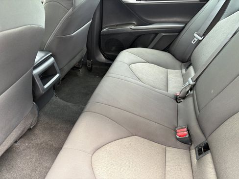 Used 2024 Toyota Camry LE FWD image 9