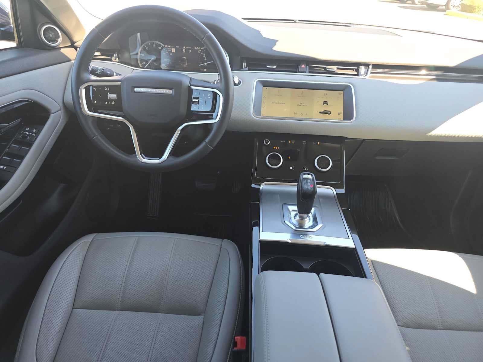 Used 2023 Land Rover Range Rover Evoque S AWD/4WD image 18