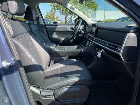 Used 2025 Hyundai Santa Fe XRT image 23
