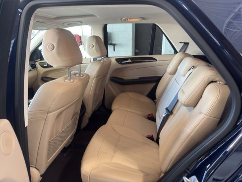 Used 2017 Mercedes-Benz GLE 350 4MATIC image 5