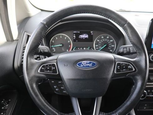 Used 2019 Ford EcoSport SE w/ SE Convenience Package image 19