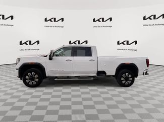 Used 2024 GMC Sierra 3500 Denali AWD/4WD video 1