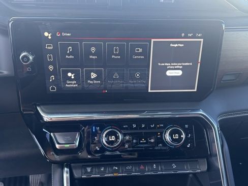 Used 2024 GMC Sierra 2500 Denali Ultimate image 25