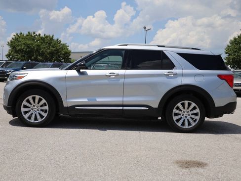 Used 2020 Ford Explorer Limited AWD/4WD image 8