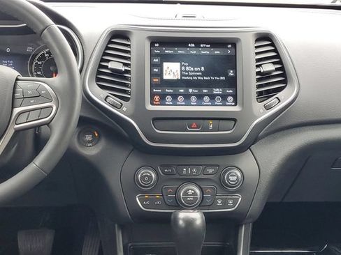 Used 2022 Jeep Cherokee Latitude Lux AWD/4WD image 28