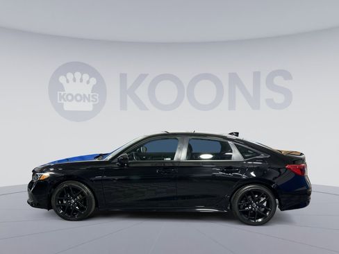 Used 2022 Honda Civic Sport image 2