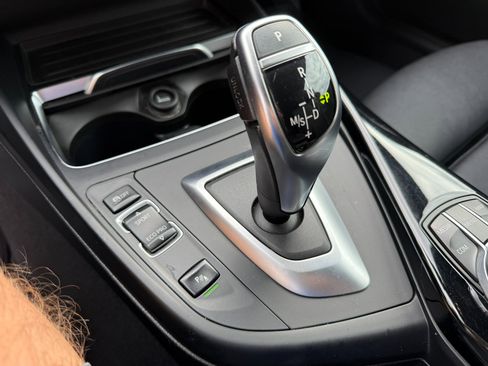 Used 2019 BMW 230i xDrive Convertible w/ Premium Package image 36