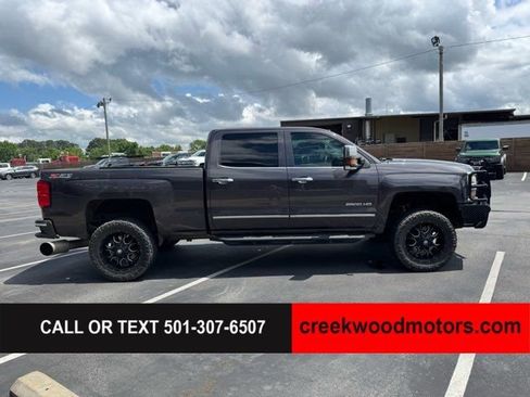 Used 2015 Chevrolet Silverado 2500 LTZ w/ Duramax Plus Package AWD/4WD image 6