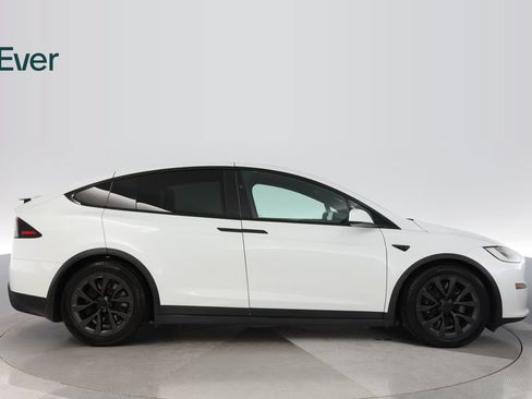 Used 2022 Tesla Model X Plaid AWD/4WD image 13