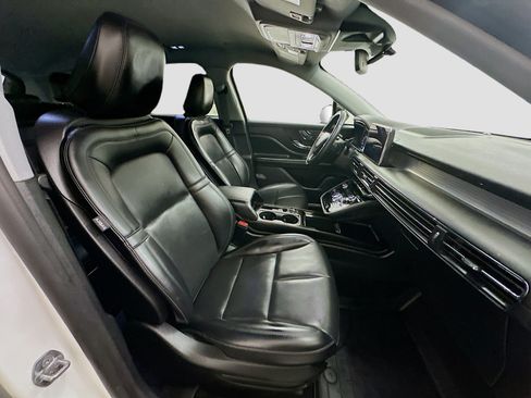 Used 2022 Lincoln Corsair AWD w/ Equipment Group 101A image 33